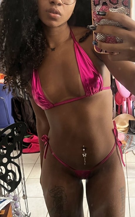 slipmami pornstar nude image