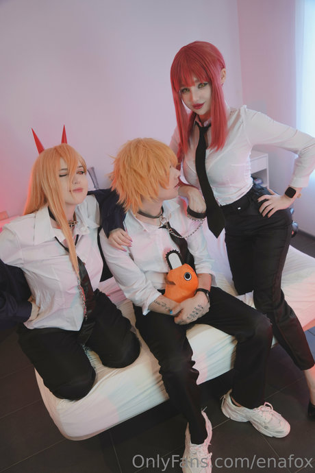 Enafox model sexy picture