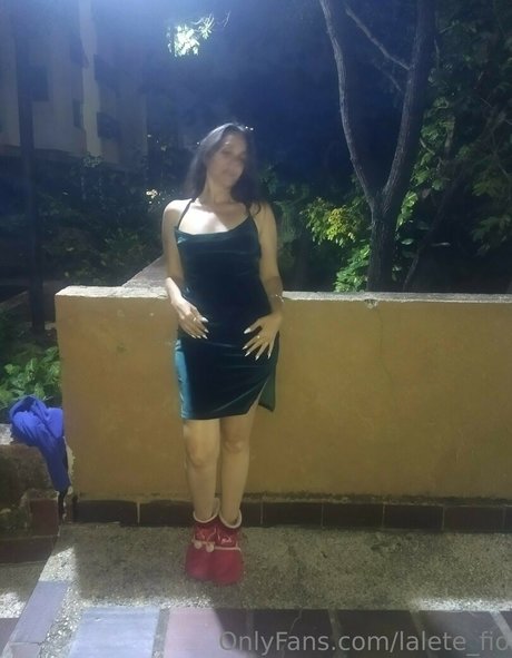 Fyorenzana model top images