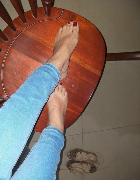 Fyorenzana model hot images