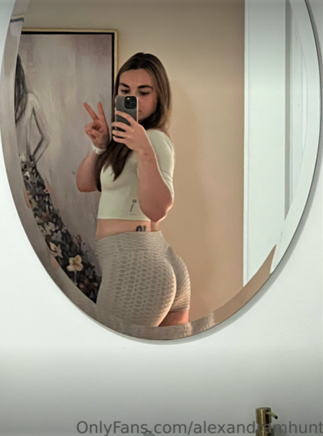 Alexandra M Hunt pornstar archive