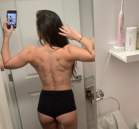 Abbie Maley high quality model pictures