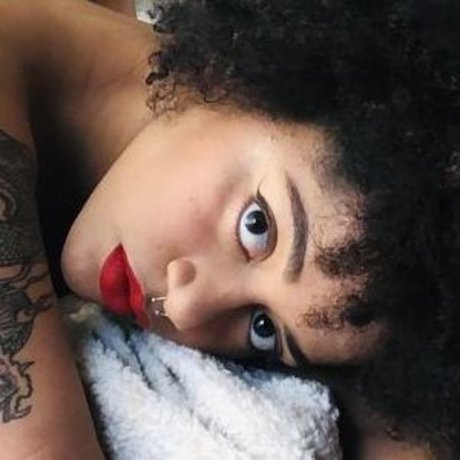 Lxckmykitt model porn galleries