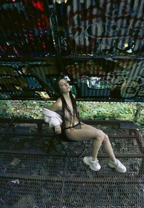 yuki tsuki model pretty image