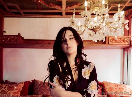 Arryn Zech model top images