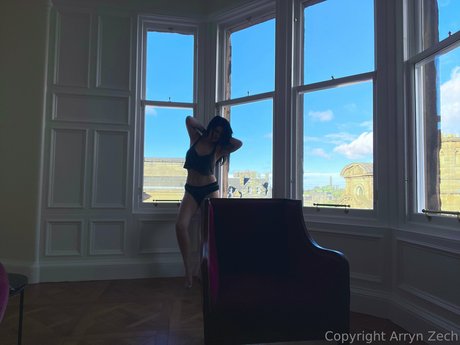 Arryn Zech hd star pic