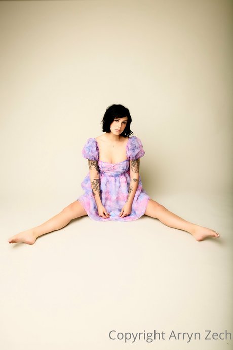 Arryn Zech pornstar nice picture