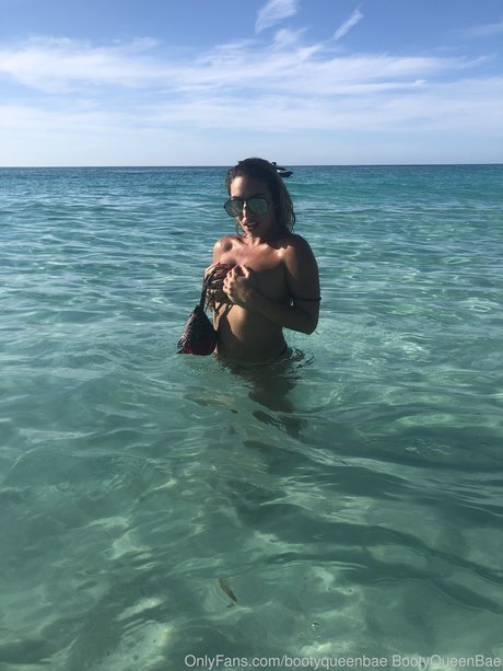 Araqueenbae pornstar nudes galleries