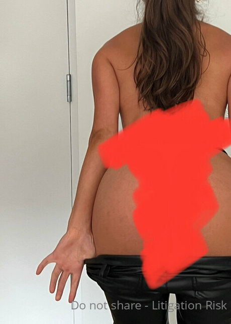 Yana Demeester star galleries