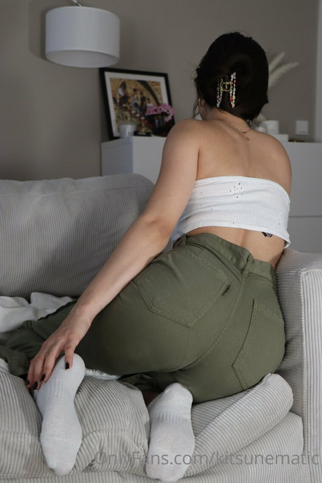 kitsunematic art actress pictures