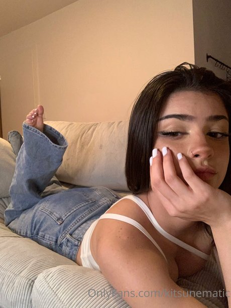 kitsunematic naked star pictures