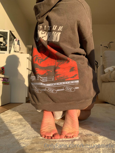 kitsunematic naked pornstar pics