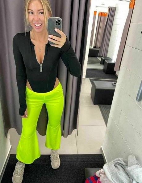 Gina Frozen top actress img