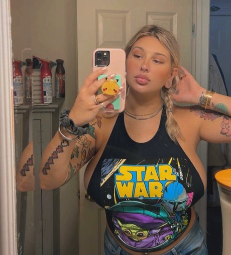 Autumn Moretti naked star gallery