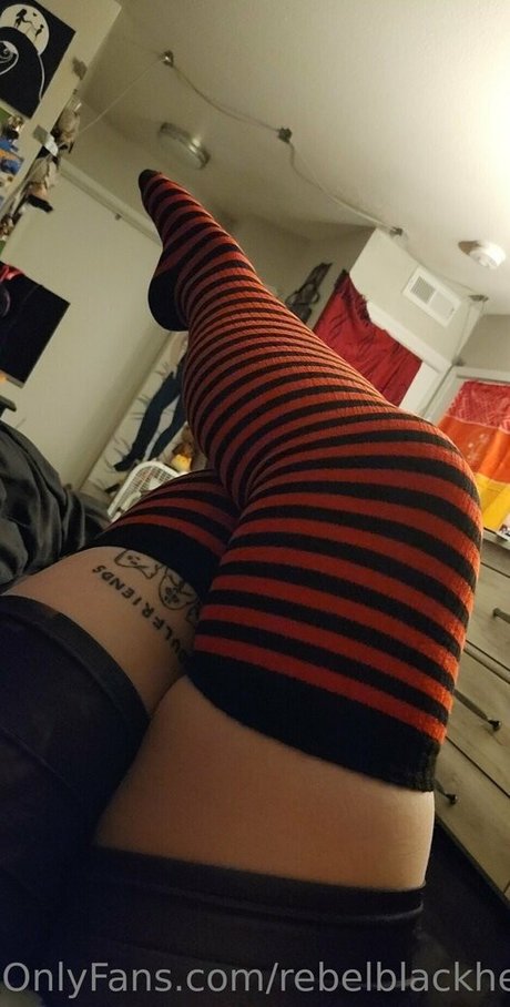 rebelblackheart exclusive model pic