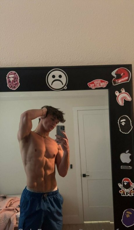 twentoofree free star img