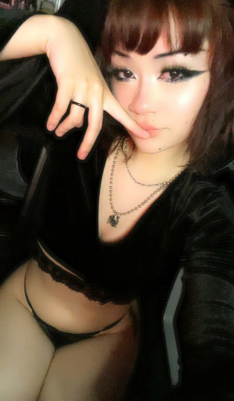 AlternativeMei model hd photos