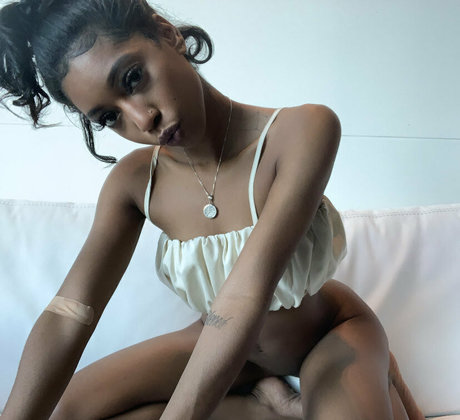 aliyahlust pornstar high quality image