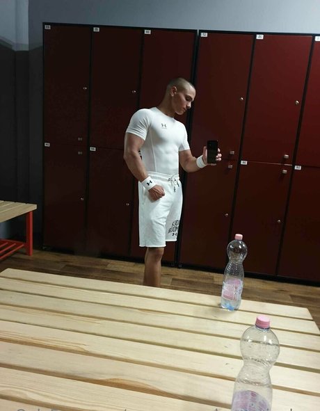 youngmusclegrowingboy xxx star pics