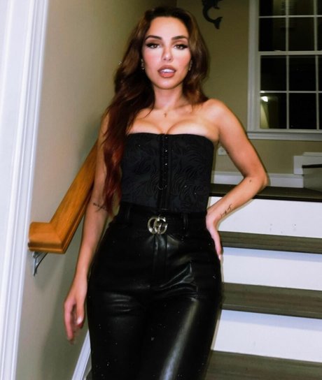 Jessica Ricca model porn galleries