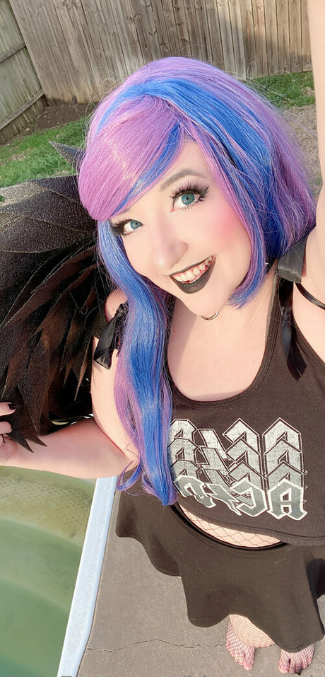 kissycosplay hd actress gallery