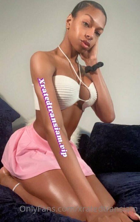 xratedtransiam nude pornstar picture