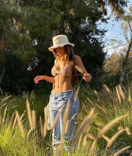 juliasandoval nice star pictures