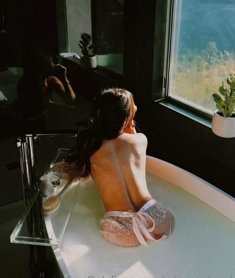 juliasandoval model art photo