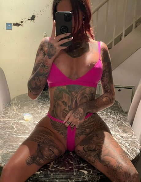 jemlucy naked pornstar pictures