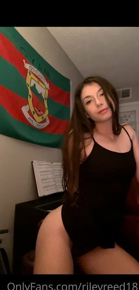 lanarhoads18 exclusive star pics