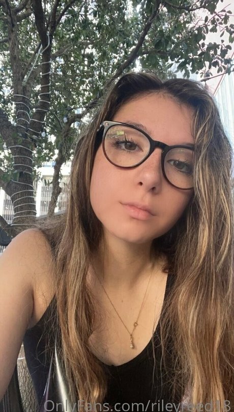 lanarhoads18 perfect pornstar image