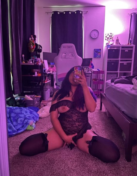 geekie boos pornographic actress archive