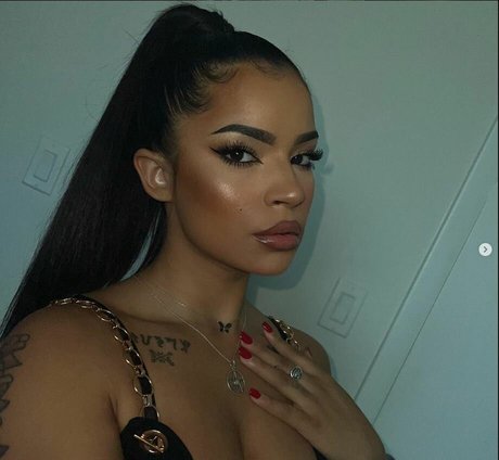 xenathewitch model nudes pictures