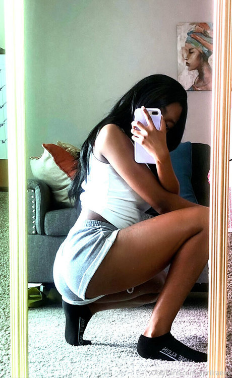 aprilraeee model erotic gallery