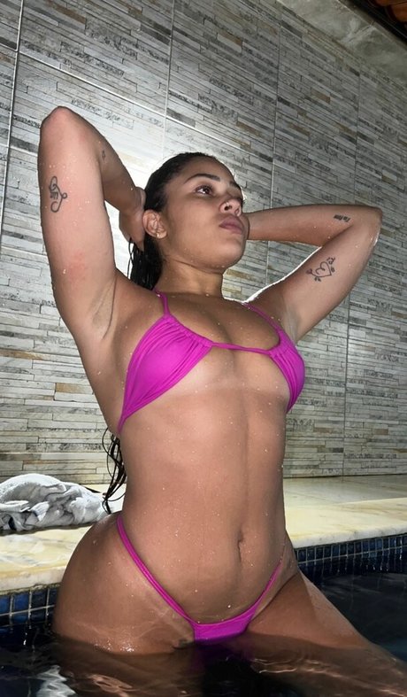 Vitoria Kelly top pornstar archive