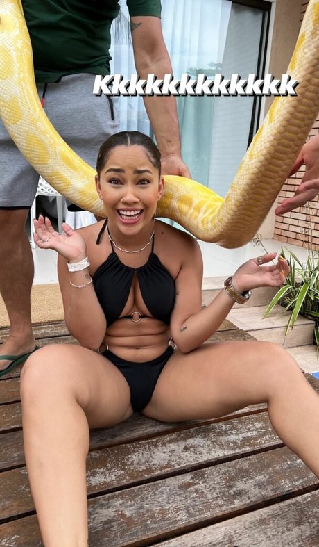 Vitoria Kelly pornstar erotic picture