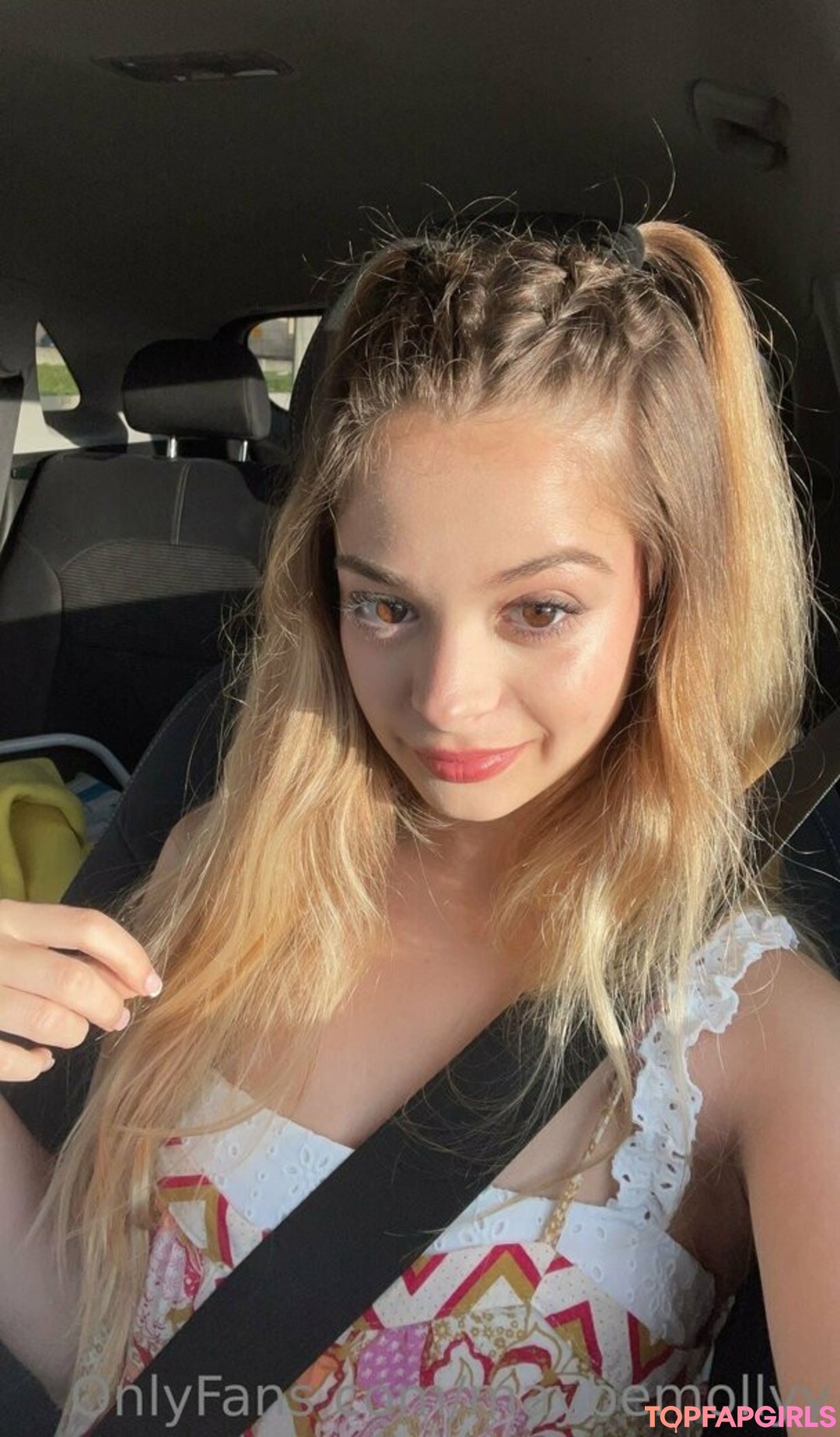 maybemollyy porn actress gallery