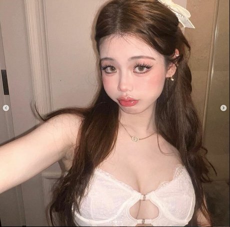 amberrllo erotic model photos