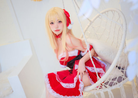 Niantutu pornstar sexy photo