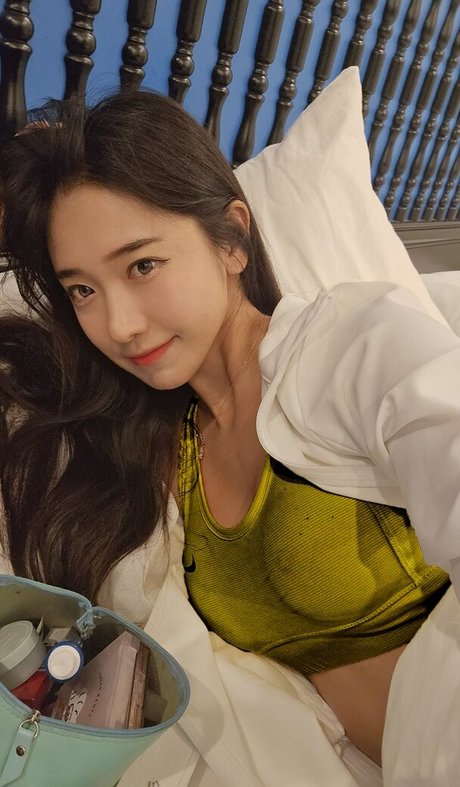 jinnytty actress pictures