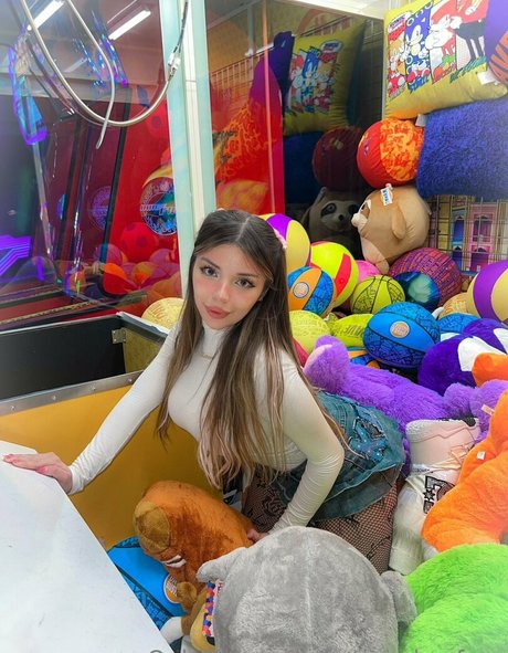 katianakayfree model sexy galleries