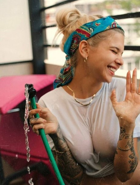 itsgrecia hot star photo