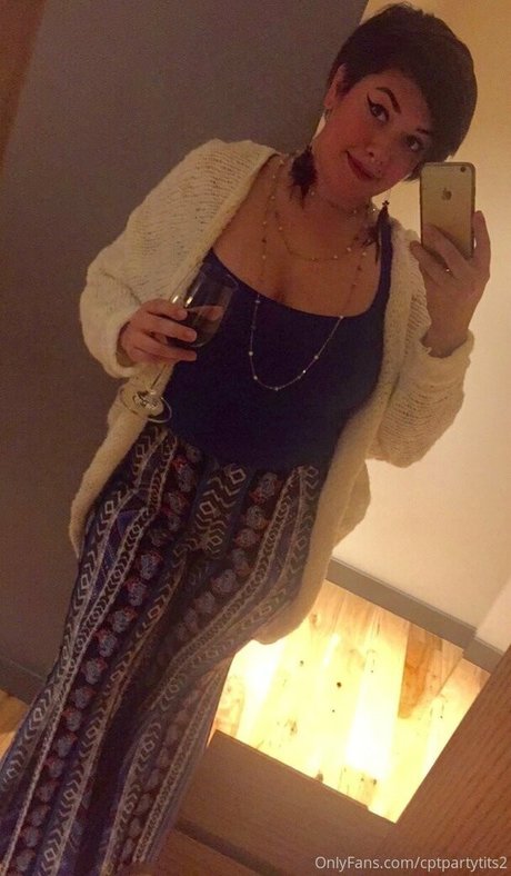 cptpartytits art model pictures