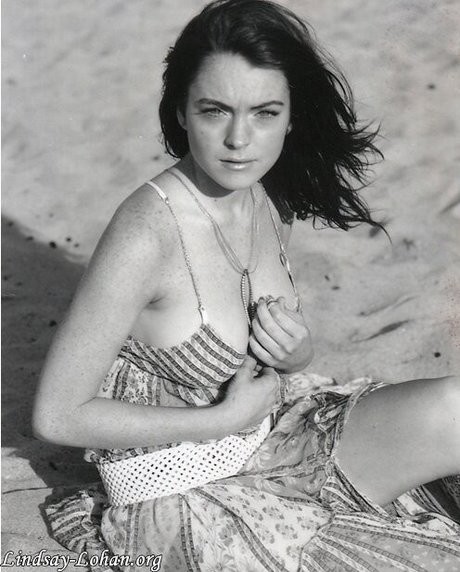 Lindsay Lohan porn model pic