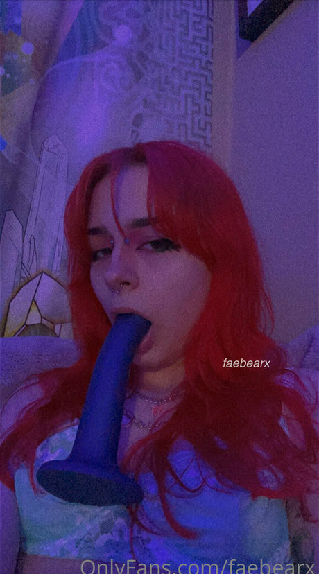 faebearx hot star picture