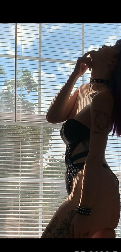 yourhotm f perfect model photos