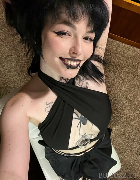 yourhotm f pornstar nudes images