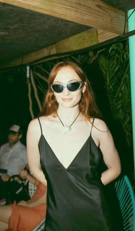 Sophie Turner pretty pornstar img