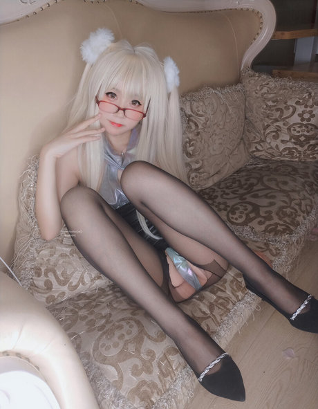 YaoYaoQwQ sex star picture