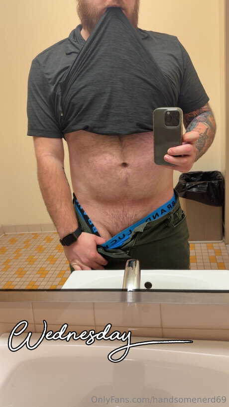 Handsomenerd69 perfect star photos